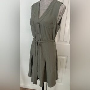 DKNY shirt sleeve shirt dress. Khaki SZ:12 NWT!